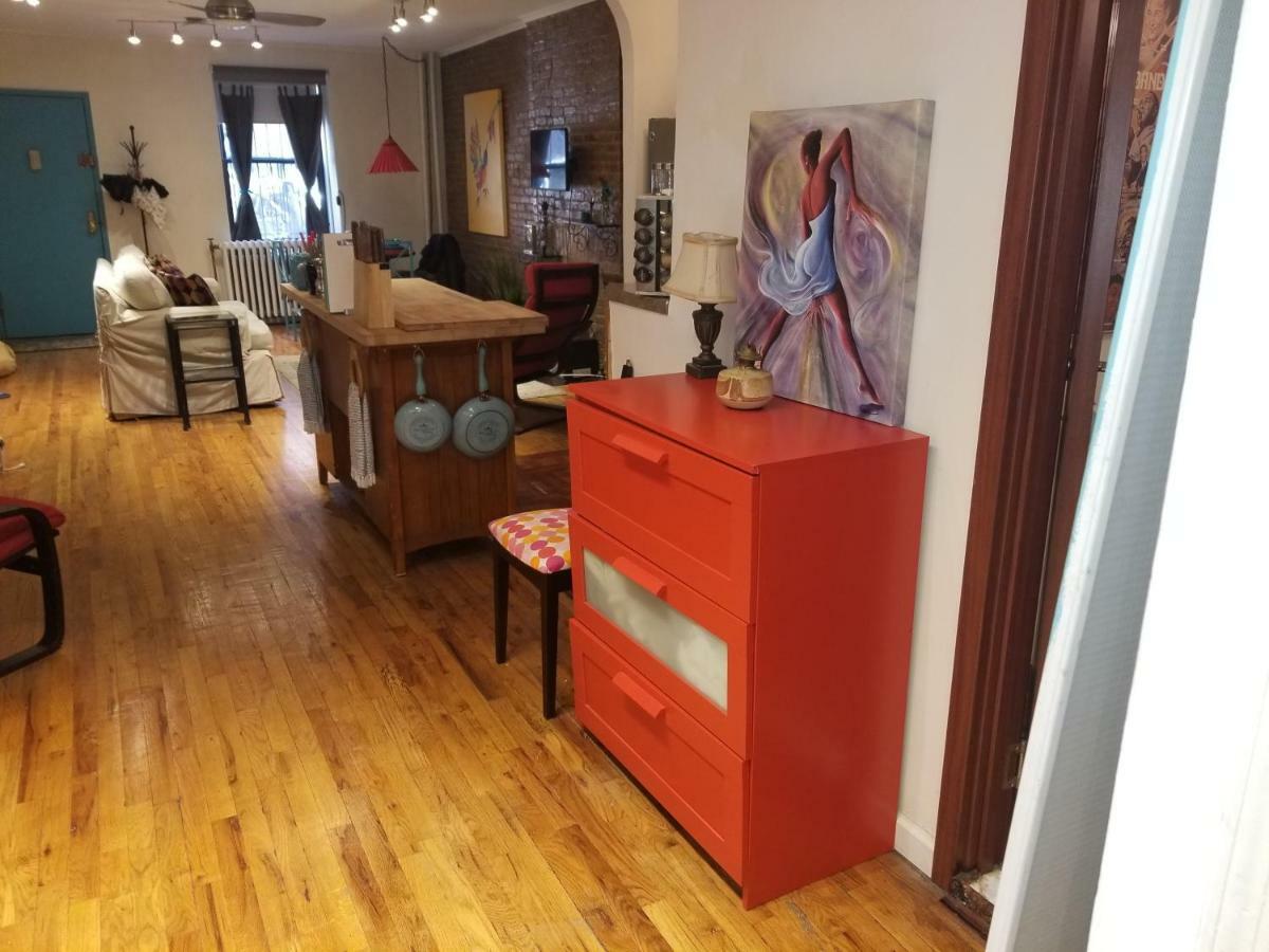 Fully Furnished Entire Floor Apartment In Historic Harlem New York Exterior photo